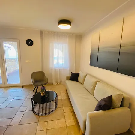 Pool Antonia Appartamento *