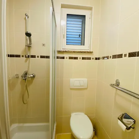 Pool Antonia Pag Town