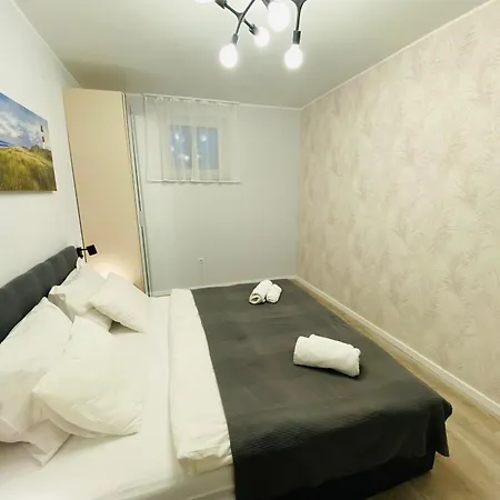 Pool Antonia * Pag Town