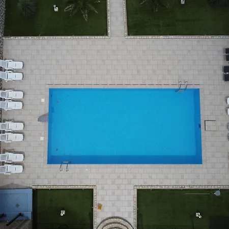 Pool Antonia Apartman Pag Town