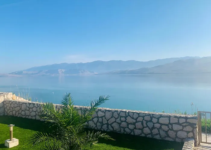 Pool Antonia Apartman *