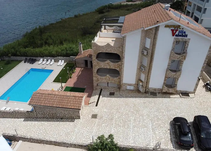 Apartman Pool Antonia